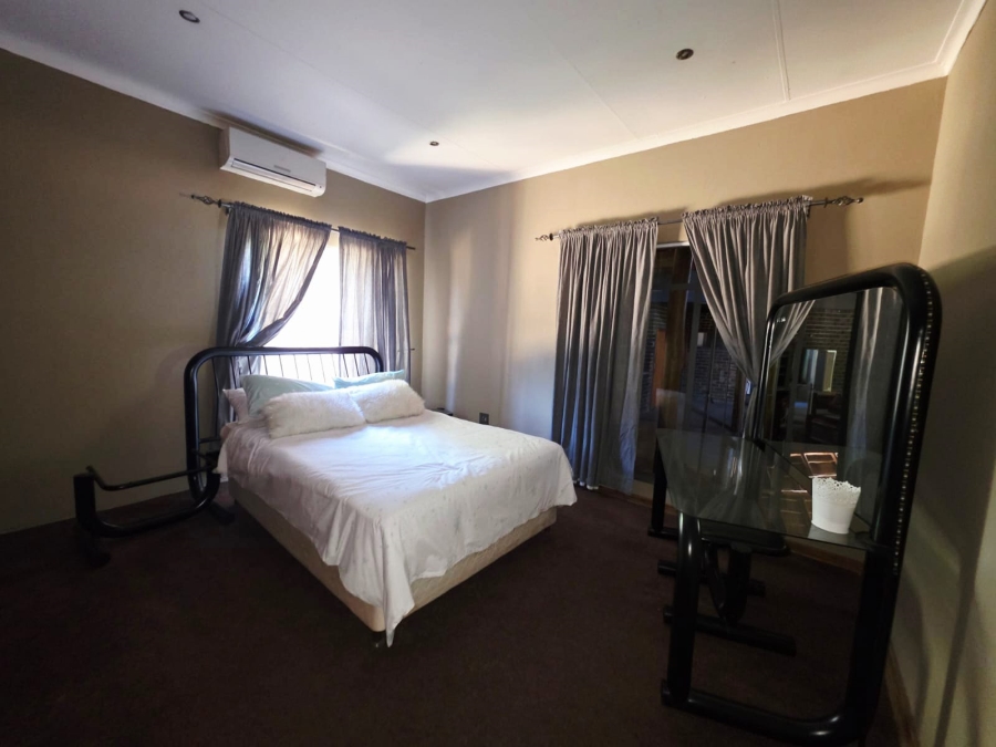 3 Bedroom Property for Sale in Vaalpark Free State